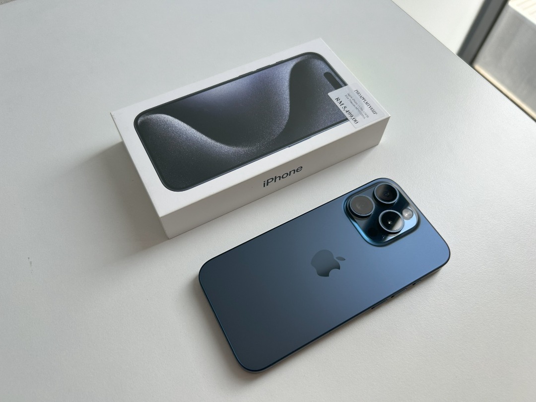 iPhone 15 Pro 128GB Blue Titanium