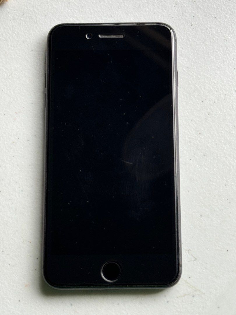iPhone 8 Plus Black (Category: iPhone 8 Series) located in Bulacan. Submitted by swiftyhaven.co (Listing ID 1274188681, Image 2). Description: FOR SALE iPhone 8 Plus Black 64gb NTC FU ₱7,000 All parts original Never been opened No hidden issues Can do meet-up/LBC cod or cop.