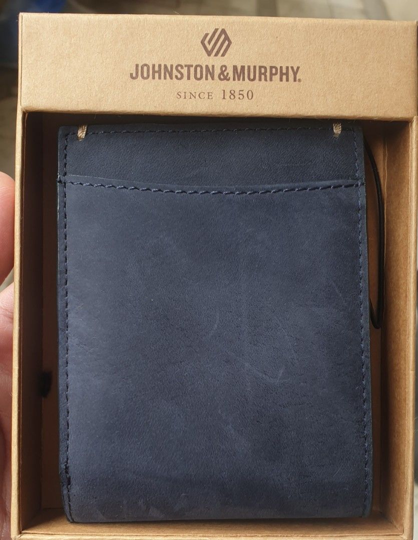 Johnston & Murphy wallet, Men's Fashion, Watches & Accessories, Wallets