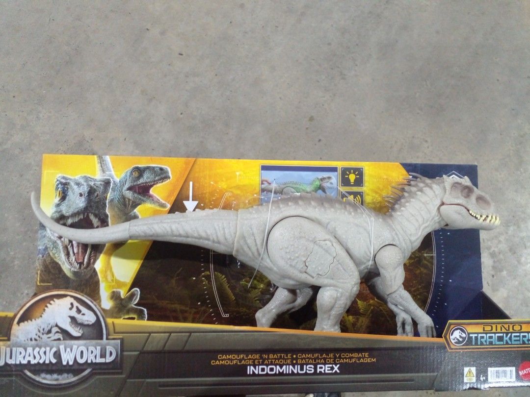 Jurassic World Dino Trackers Camouflage 'n Battle Indominus Rex