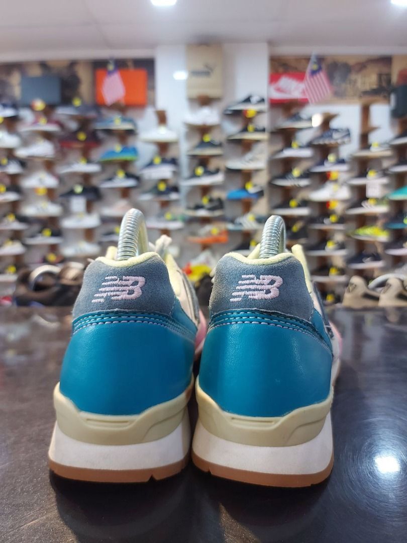 New balance deals wr996 ea