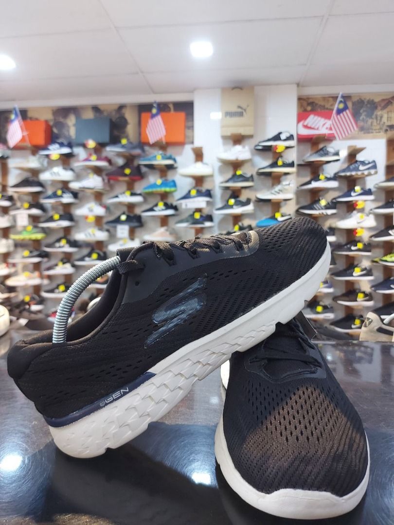 Kasut skechers new arrivals go walk