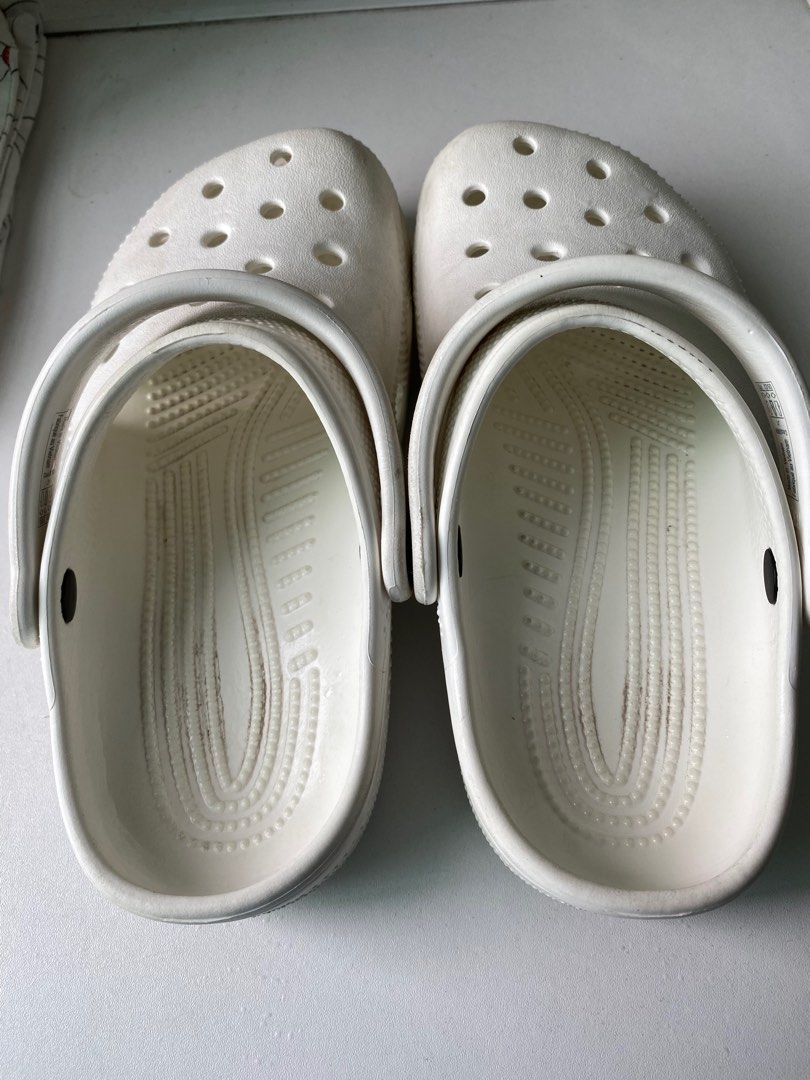Kids size shop 3 white crocs