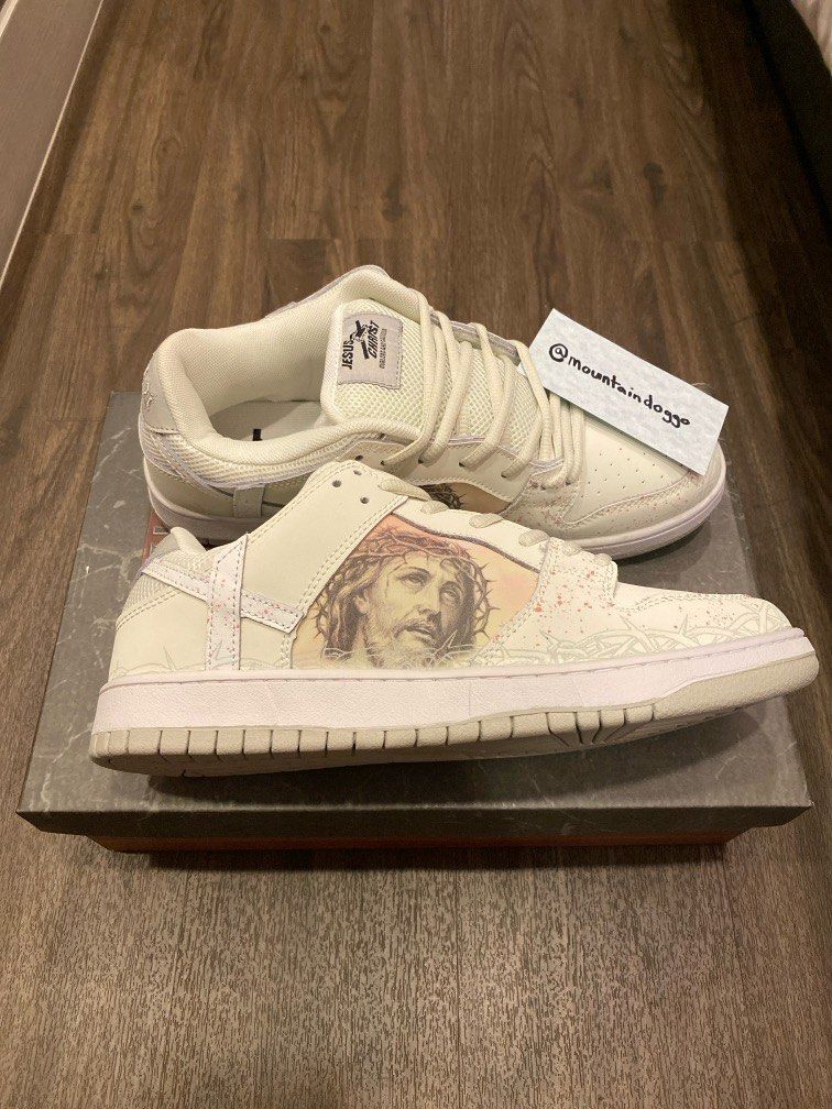 jesus sb dunks
