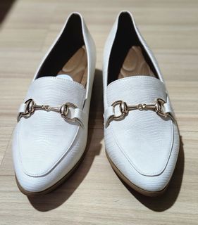 (Category: ) located in . Submitted by ipamanapreloved (Listing ID 1274271689, Image 1). Description: .