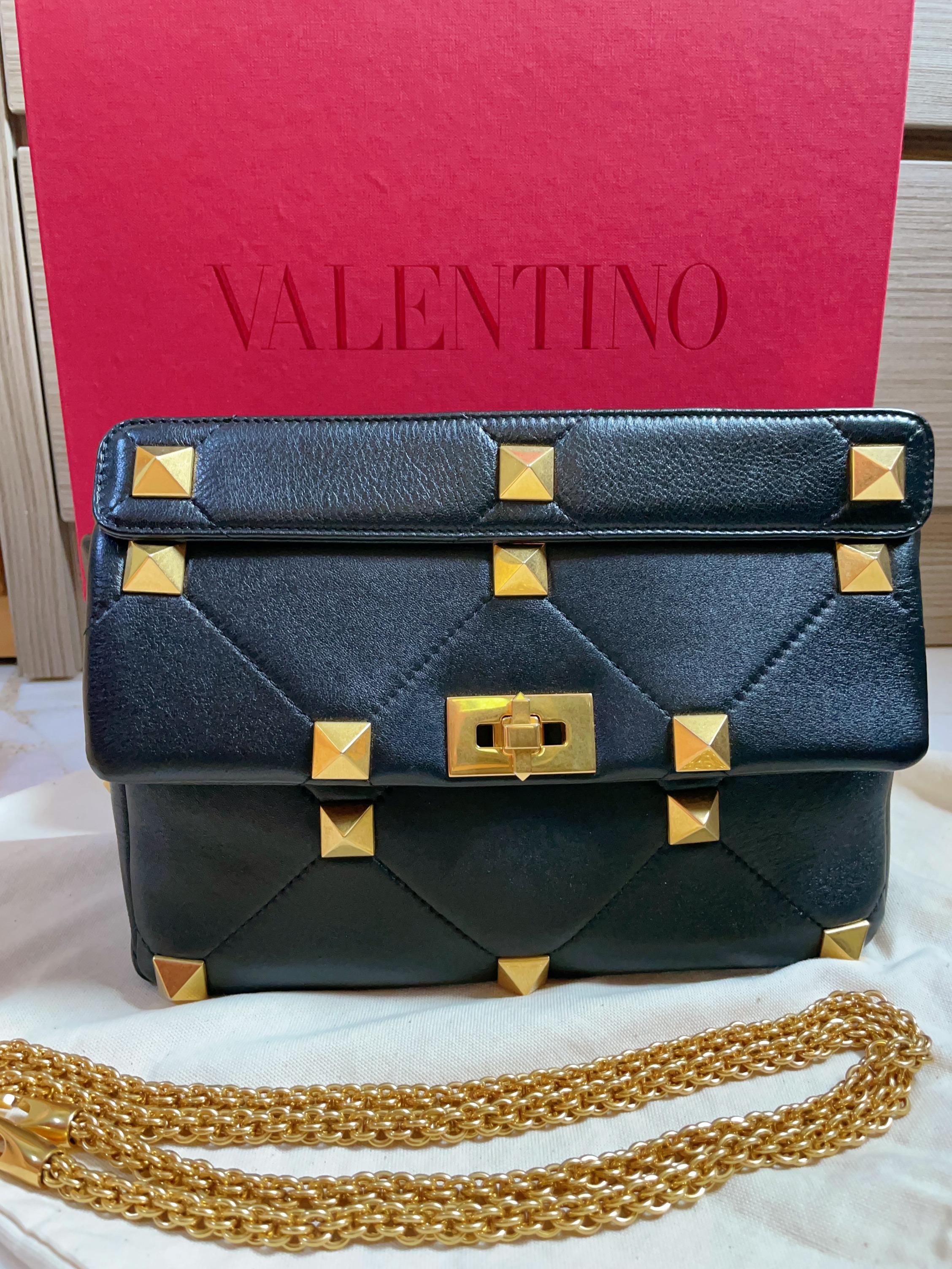 Roman stud nappa chain bag store