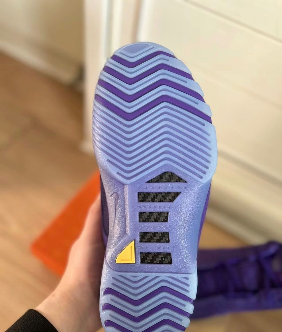 Purple lebron 1 shop