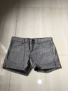 (Kategori: ) berada di . Dikirim oleh ellenstuff (ID iklan 1274195667, Gambar 1). Deskripsi: .