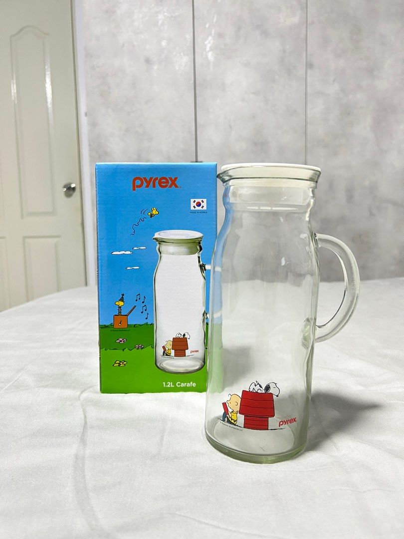 [Limited Edition] Pyrex x Peanuts 1.2L Glass Carafe, Furniture & Home ...