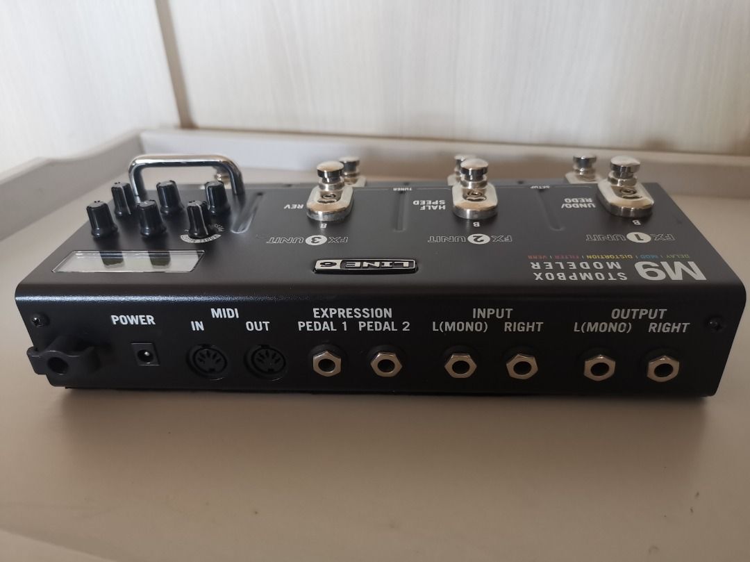 LINE6 M9 - ギター