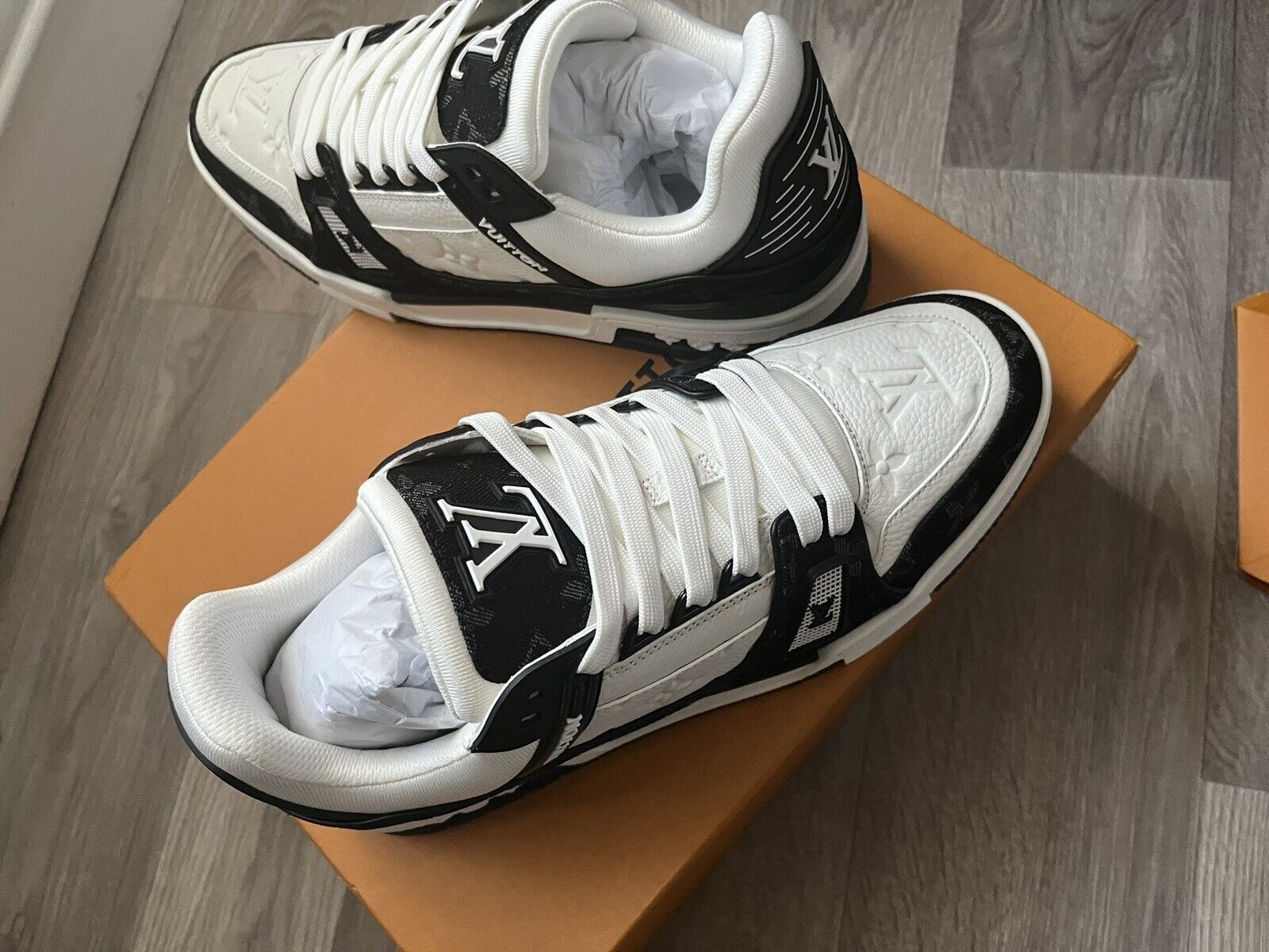 Vuitton trainers clearance