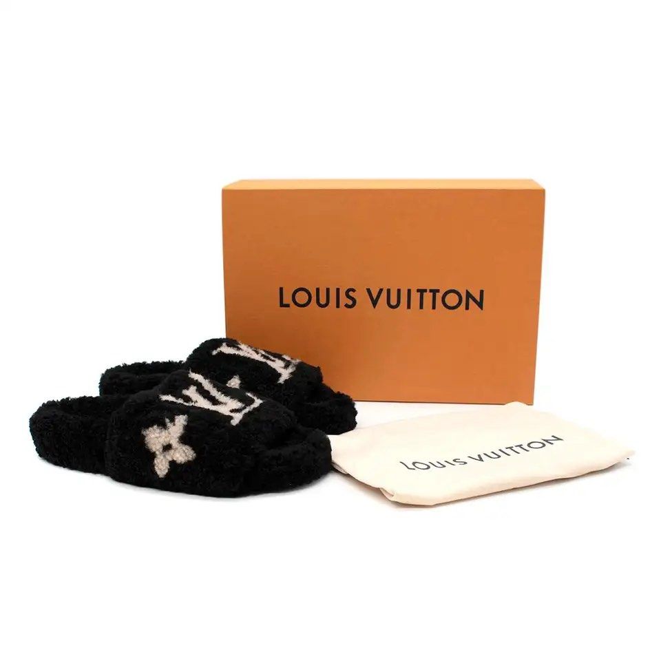 Furry louis vuitton slippers hot sale