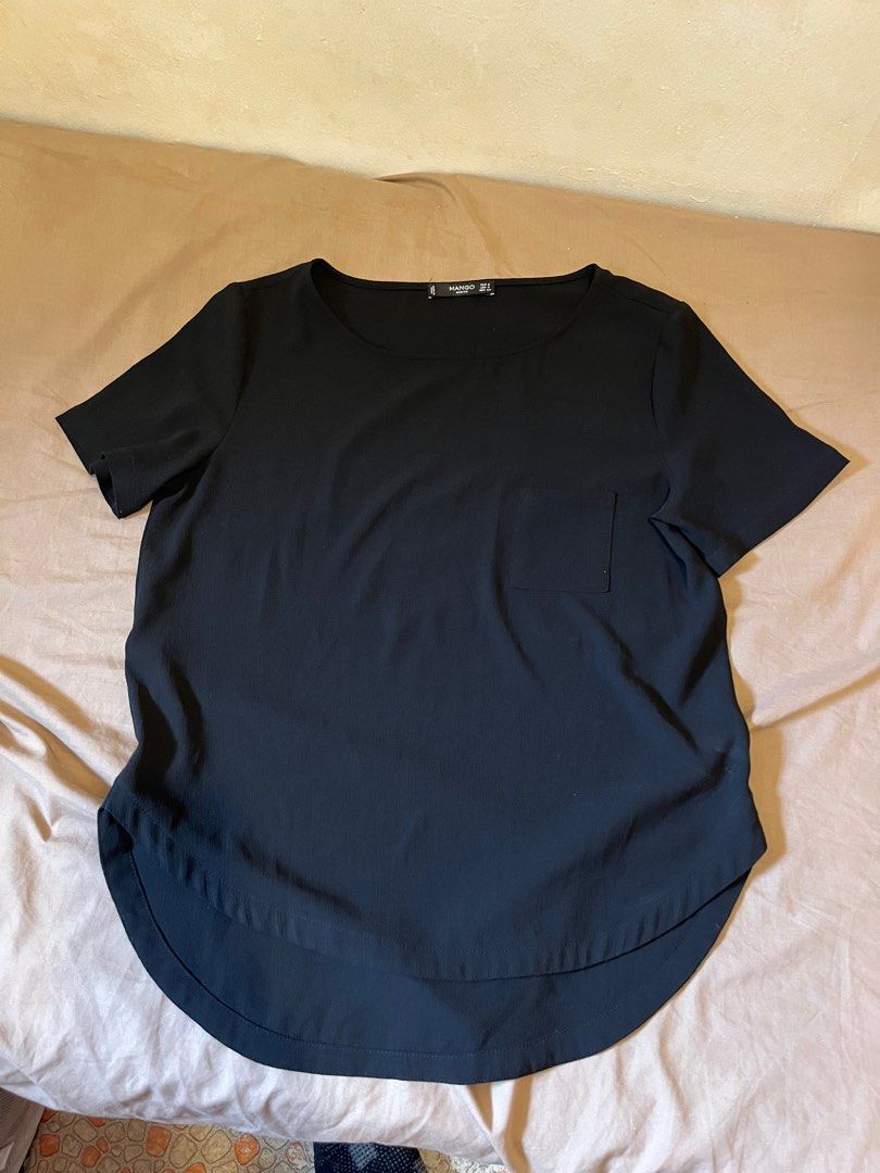 Mango Black Blouse (Category: Blouses) located in Makati City. Submitted by joylemjnd (Listing ID 1274256090, Image 2). Description: .