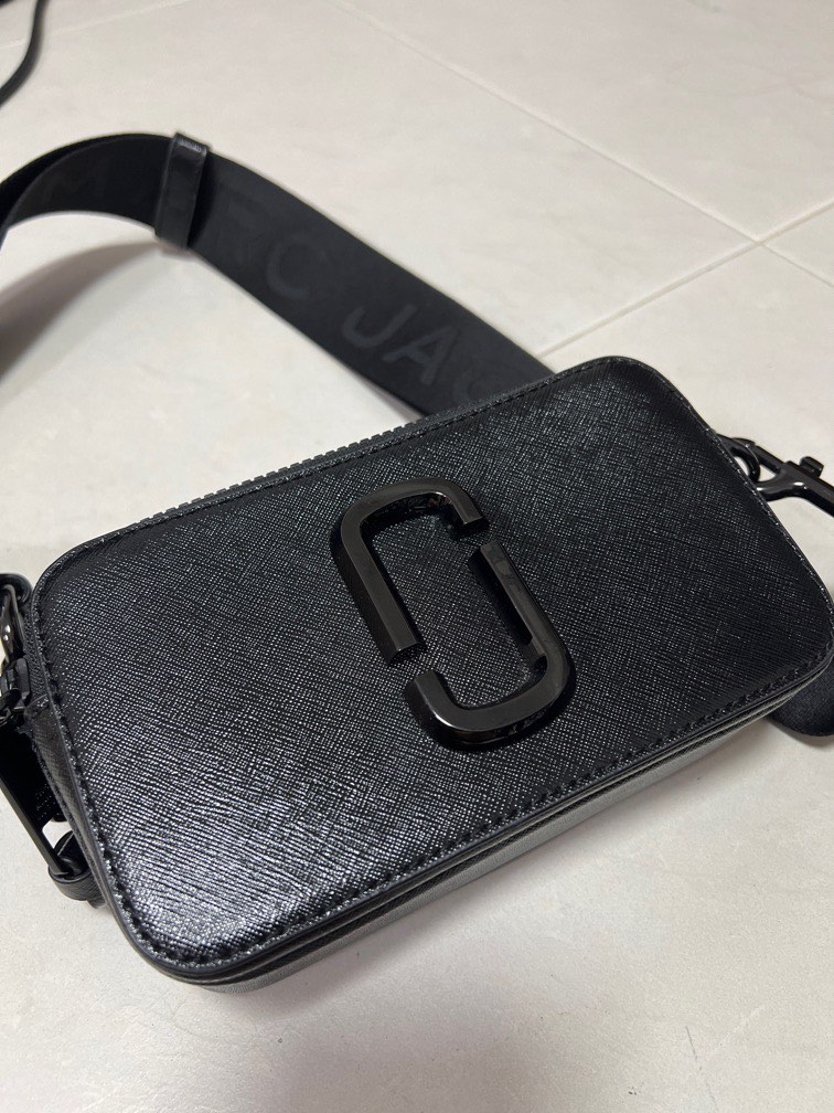 Marc Jacobs, Luxury, Bags & Wallets on Carousell