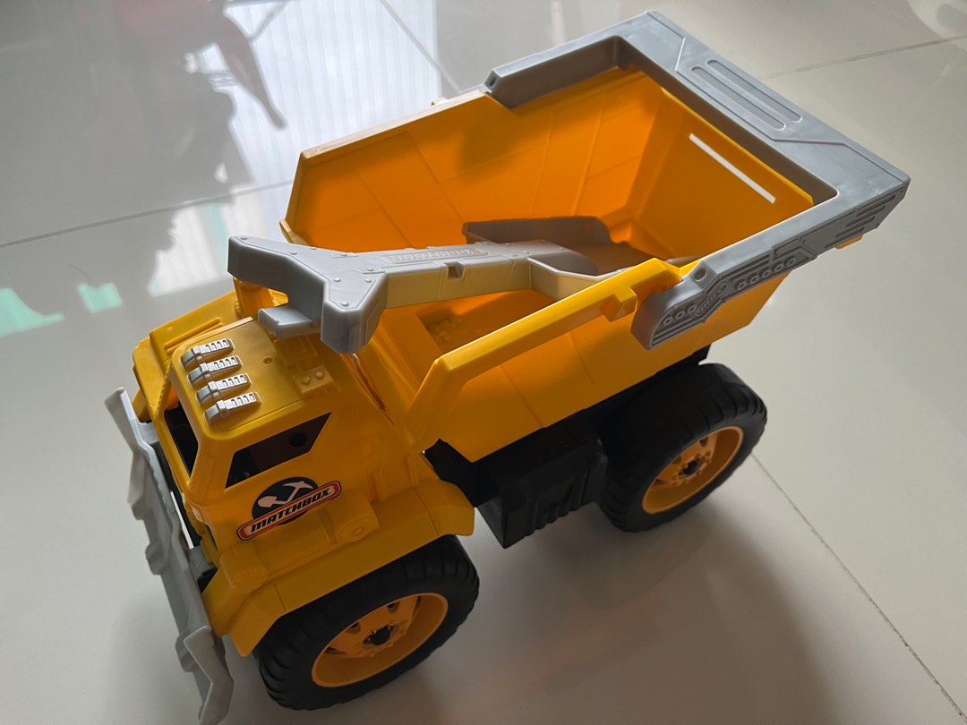 Matchbox 2025 sand truck