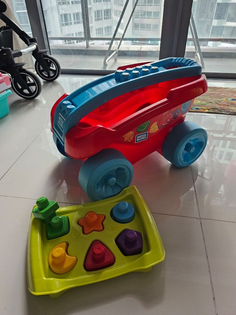 Mega bloks best sale shape sorting wagon