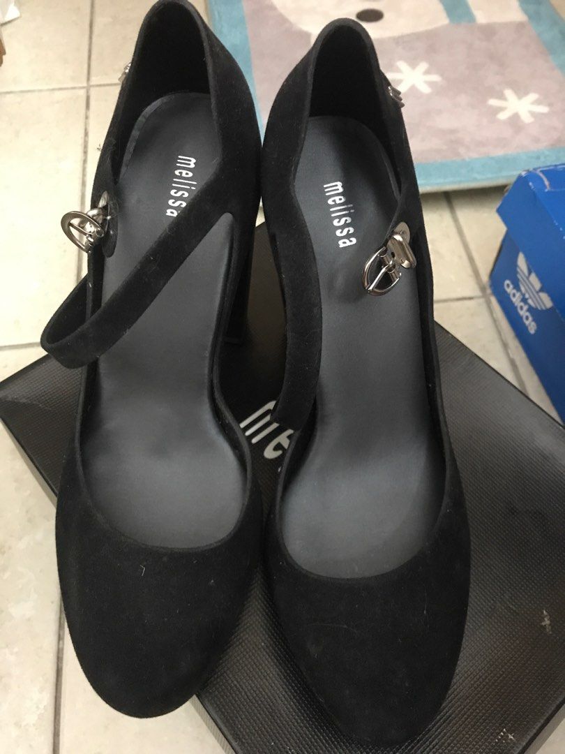 Black velvet chunky shop heels