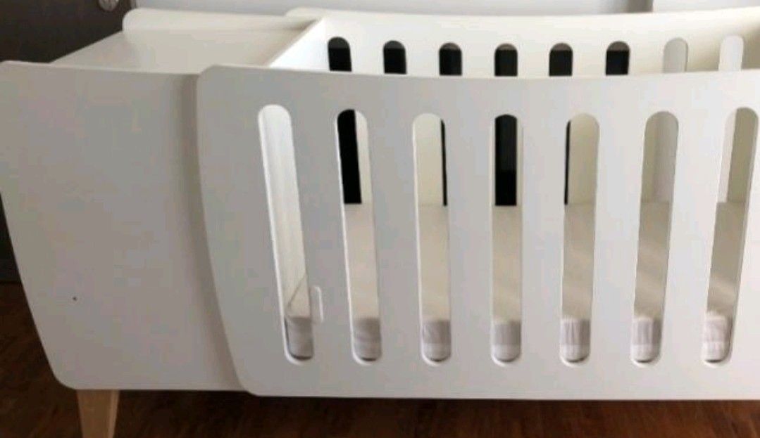Micuna Cot with drawers push to open Babies Kids Baby Nursery Kids Furniture Cots Cribs on Carousell
