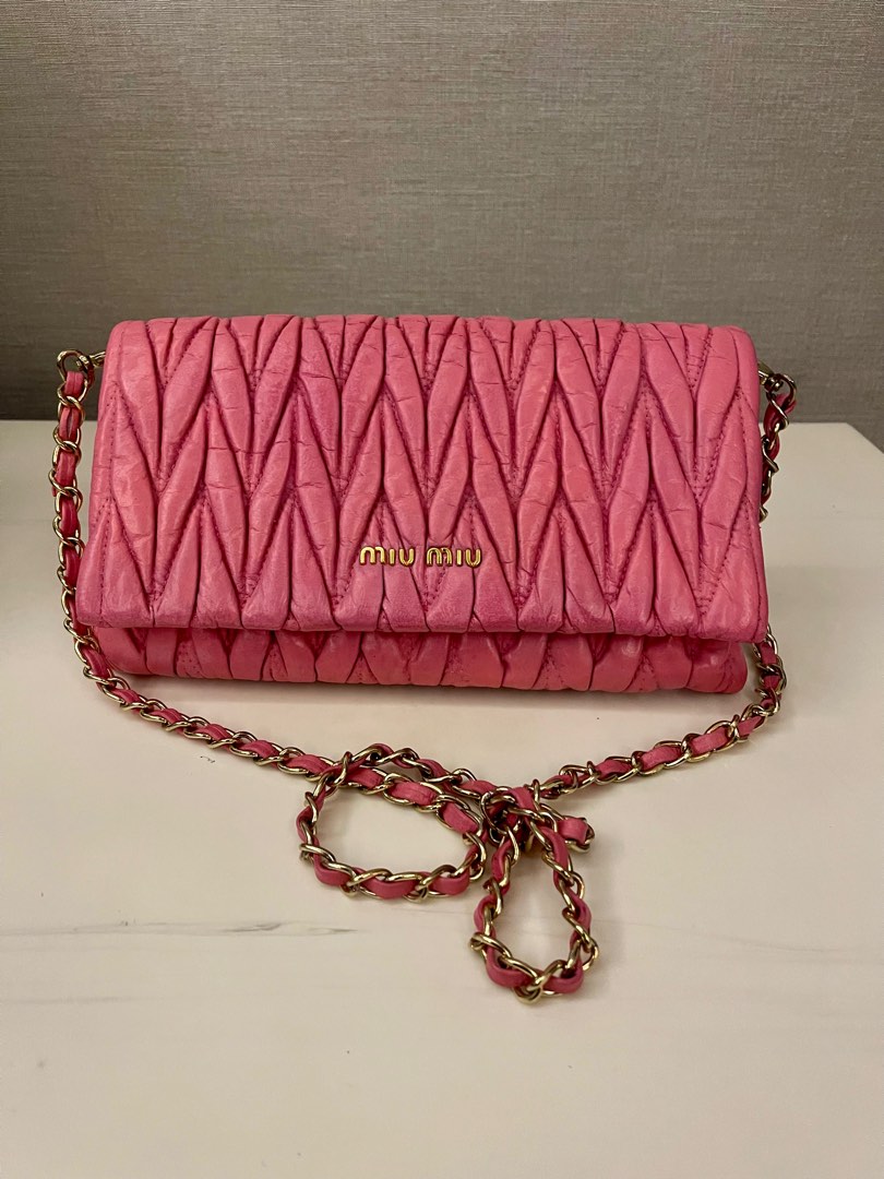 Miu miu hotsell lambskin bag