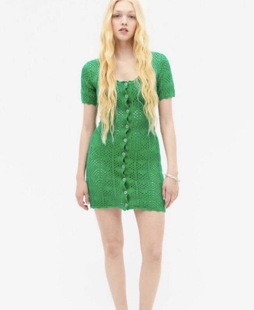 Monki Knitted Green Dress (Category: Dresses) located in Bacolod City. Submitted by declutter.xxx (Listing ID 1274256417, Image 1). Description: Never used Washed only Rfs: Not my size .