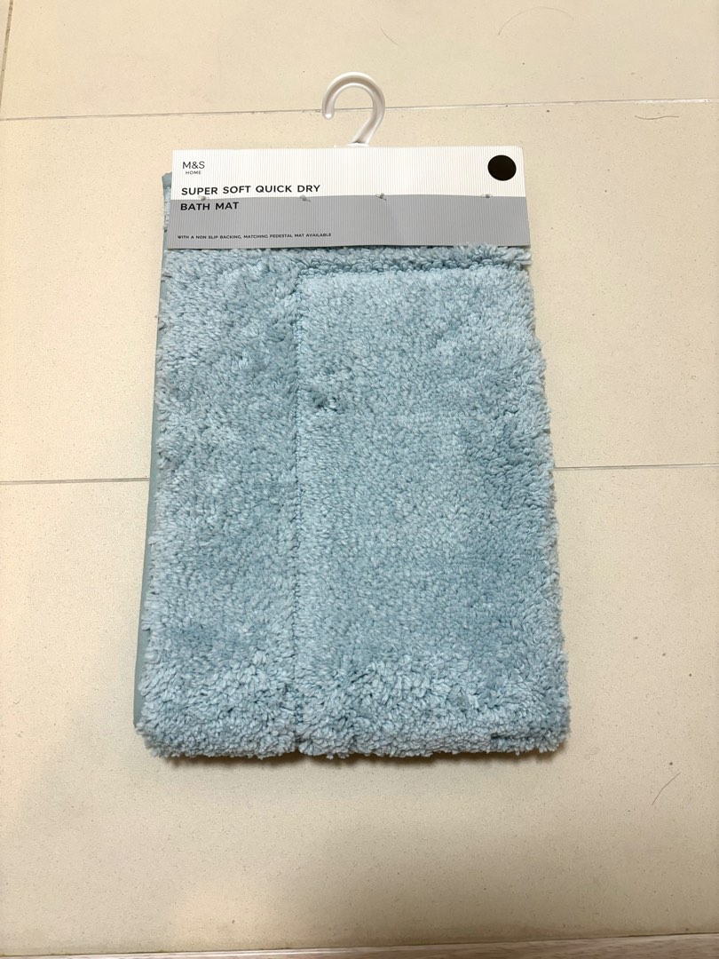 M&S Super Soft Quick Dry Bath Mat, Furniture & Home Living, Bathroom &  Kitchen Fixtures on Carousell