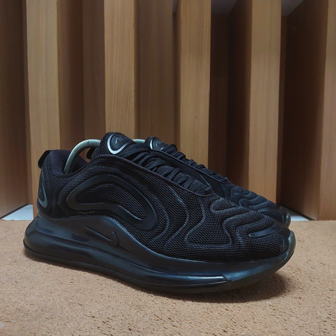 Nike Air Max 720 FullBlack Fesyen Pria Sepatu Sneakers di