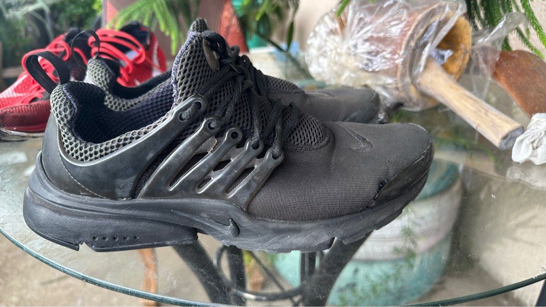 Nike Presto and Nike Flyknit racer Men s Fashion Footwear