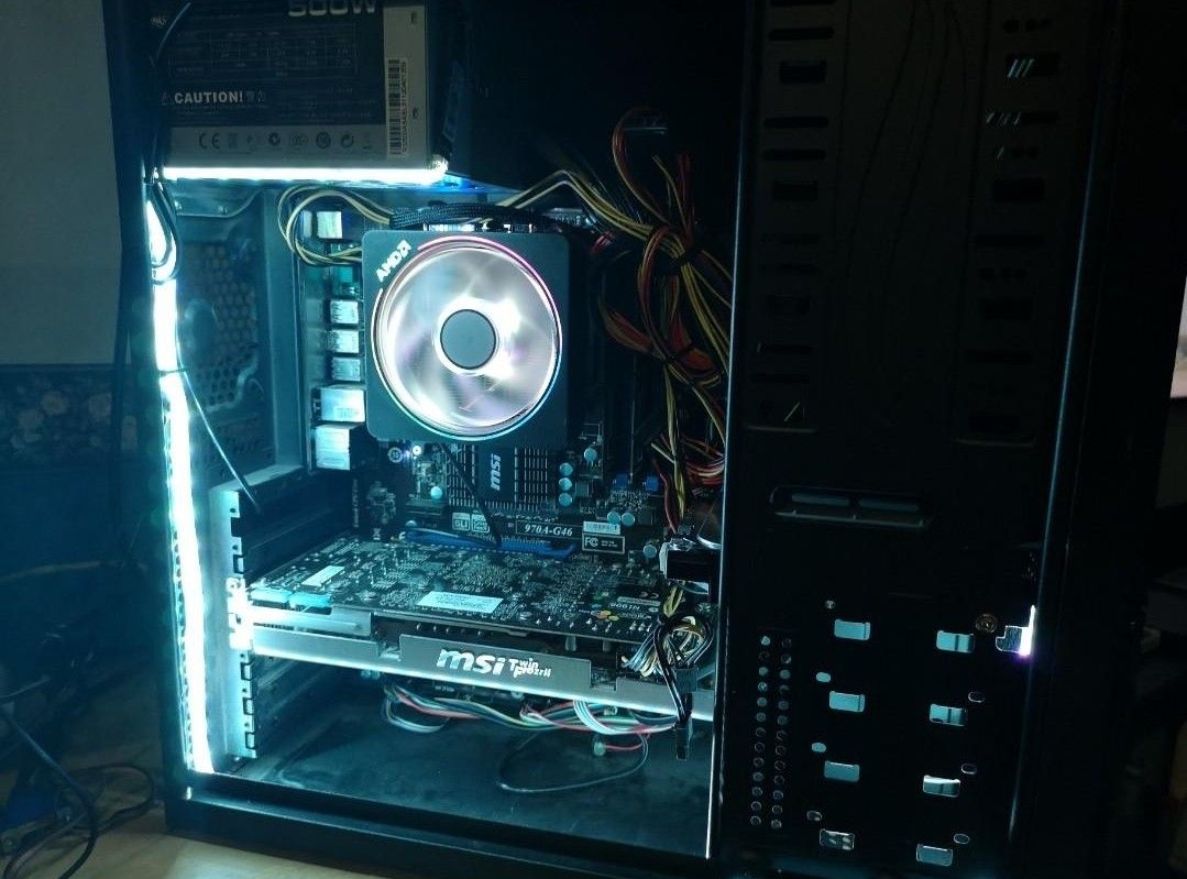 Old Modified Computer Old Custom PC without HDD, Computers & Tech, Desktops on Carousell