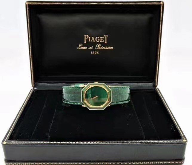 Piaget 1981 hotsell