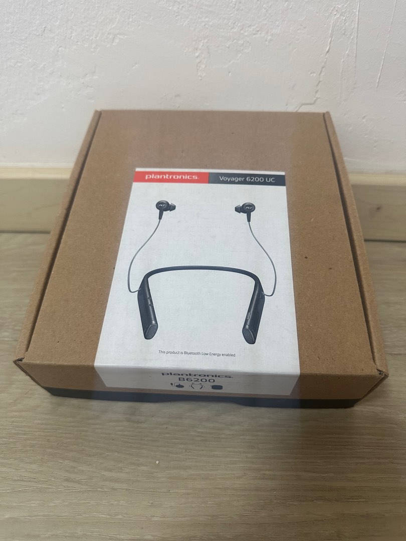 Plantronics b6200 top