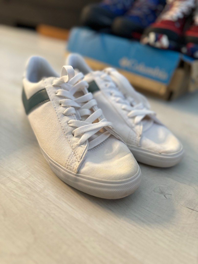 Pony pokemon clearance shoes