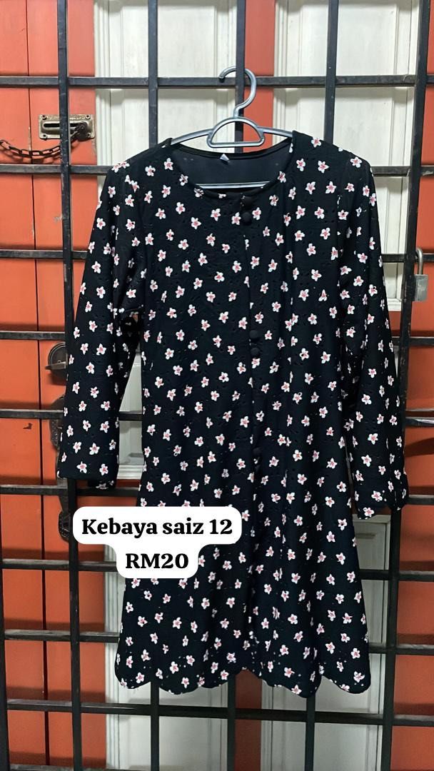 Preloved (Category: Dresses) located in Kuala Terengganu. Submitted by pinkybae (Listing ID 1274247521, Image 3). Description: .