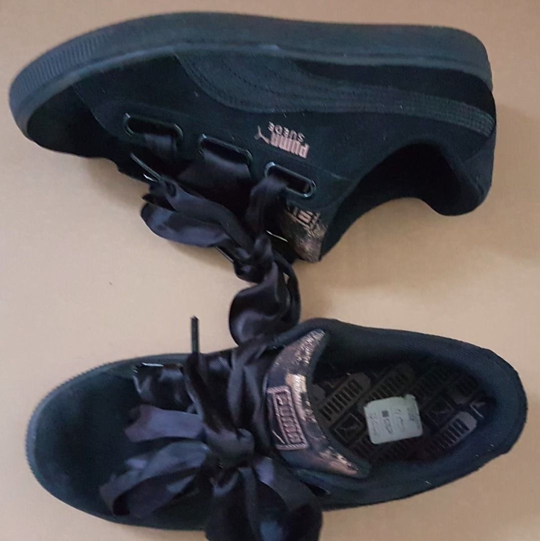 Puma suede heart cheap artica black