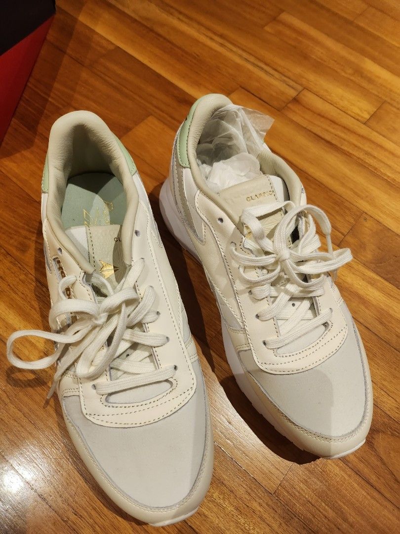 Reebok low top sneakers shop