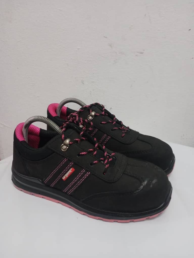Urgent safety shoes hot sale