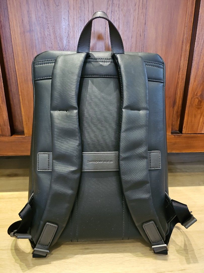 Samsonite red top genesseh backpack