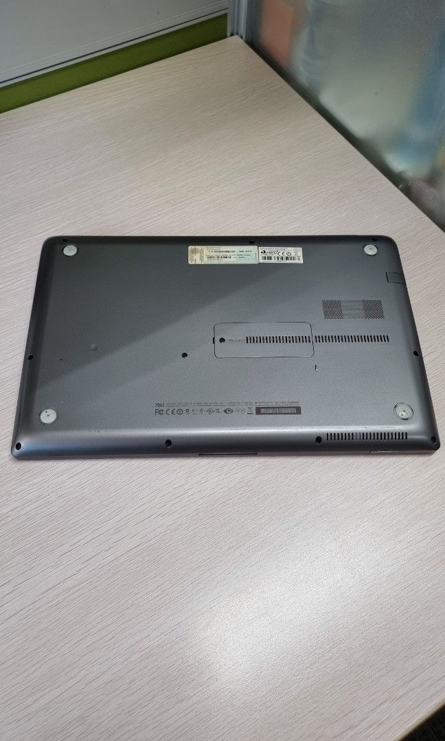 Samsung laptop with i7 3615QM Nvidia GeForce GT640M SSD 256GB