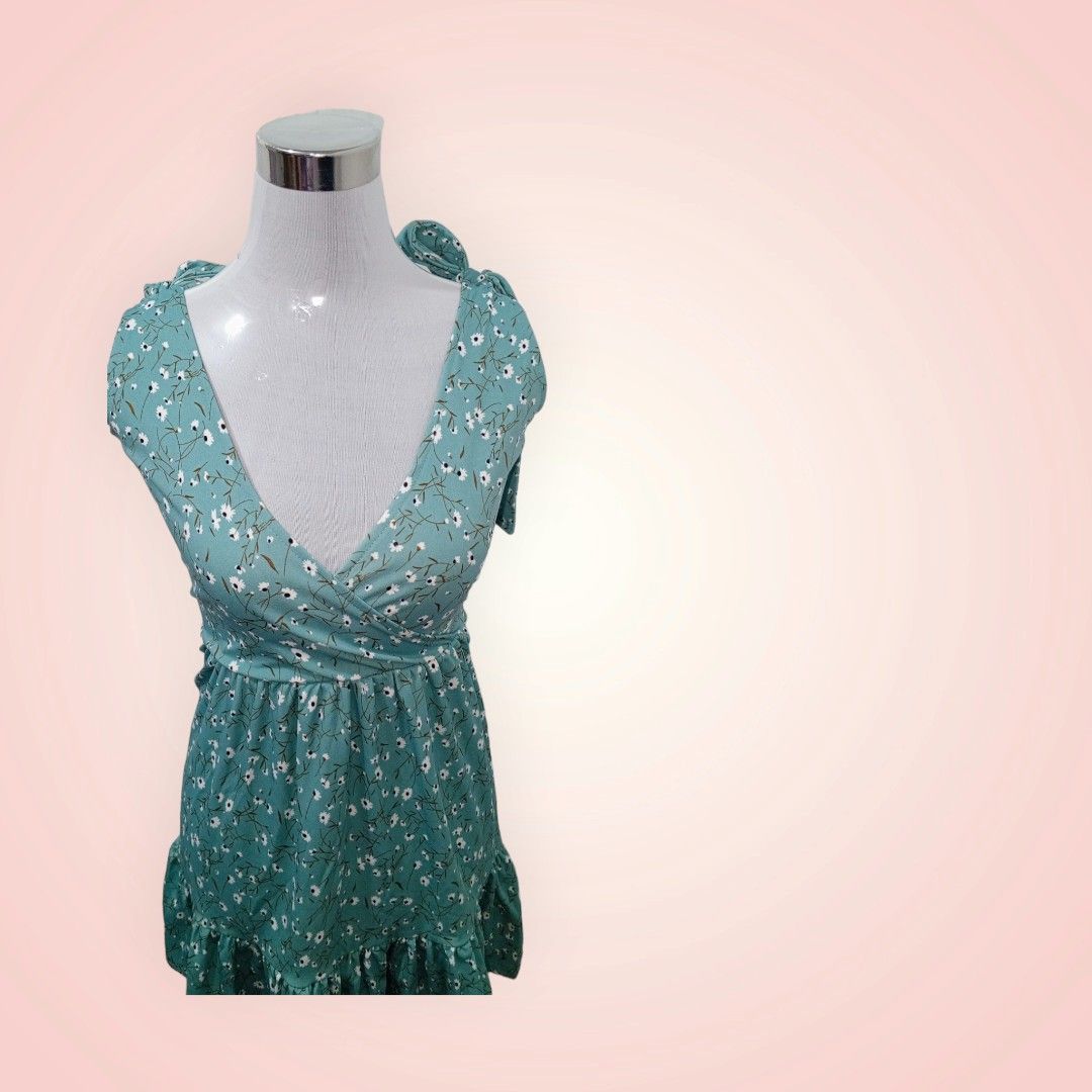 ribbon tie strap dress