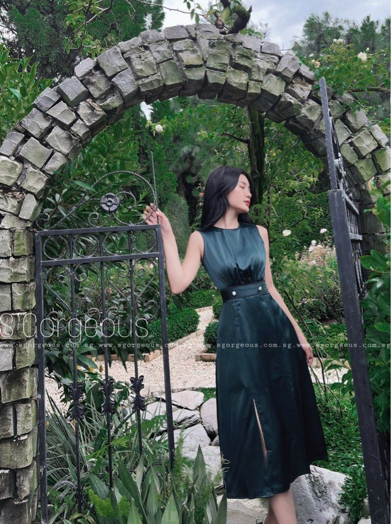 S'Gorgeous Green Dress, Women's Fashion, Dresses & Sets, Dresses on  Carousell