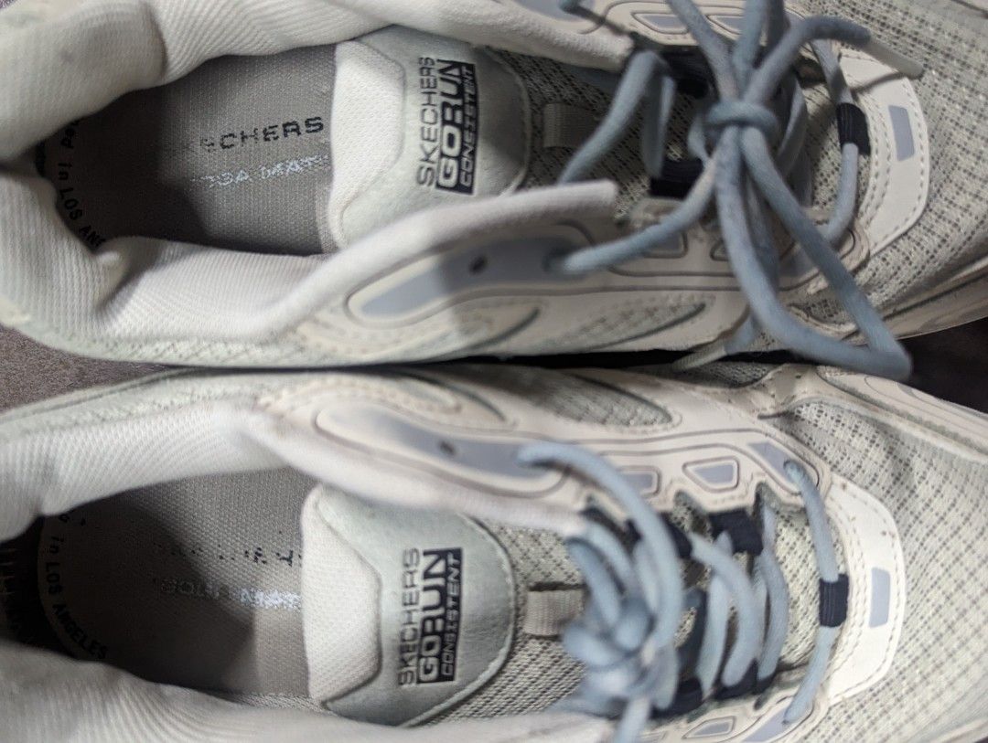 Skechers go run 3 silver hotsell