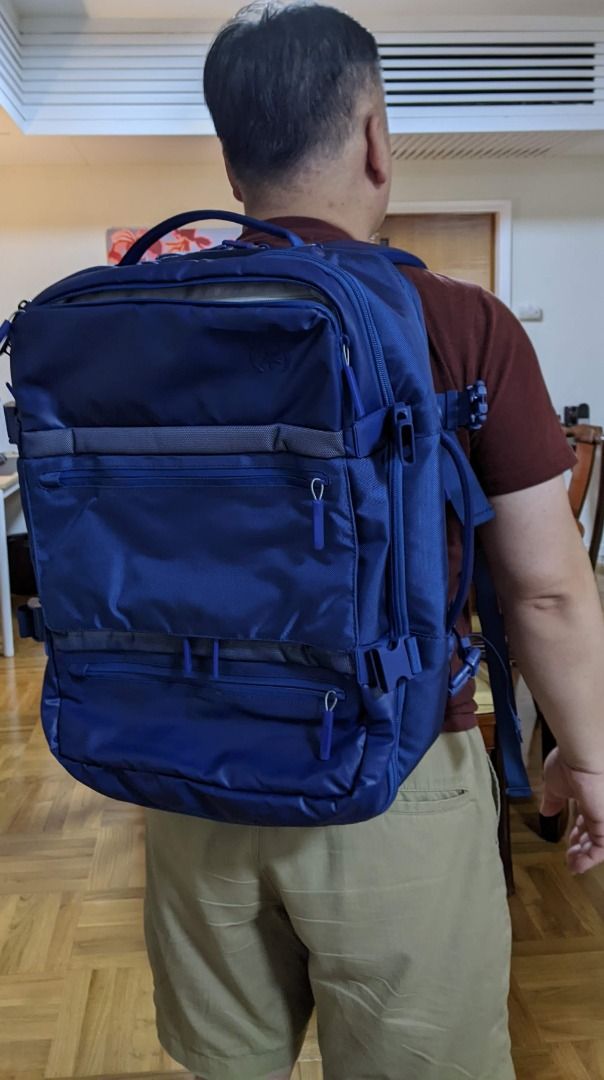 Speck travel backpack new arrivals
