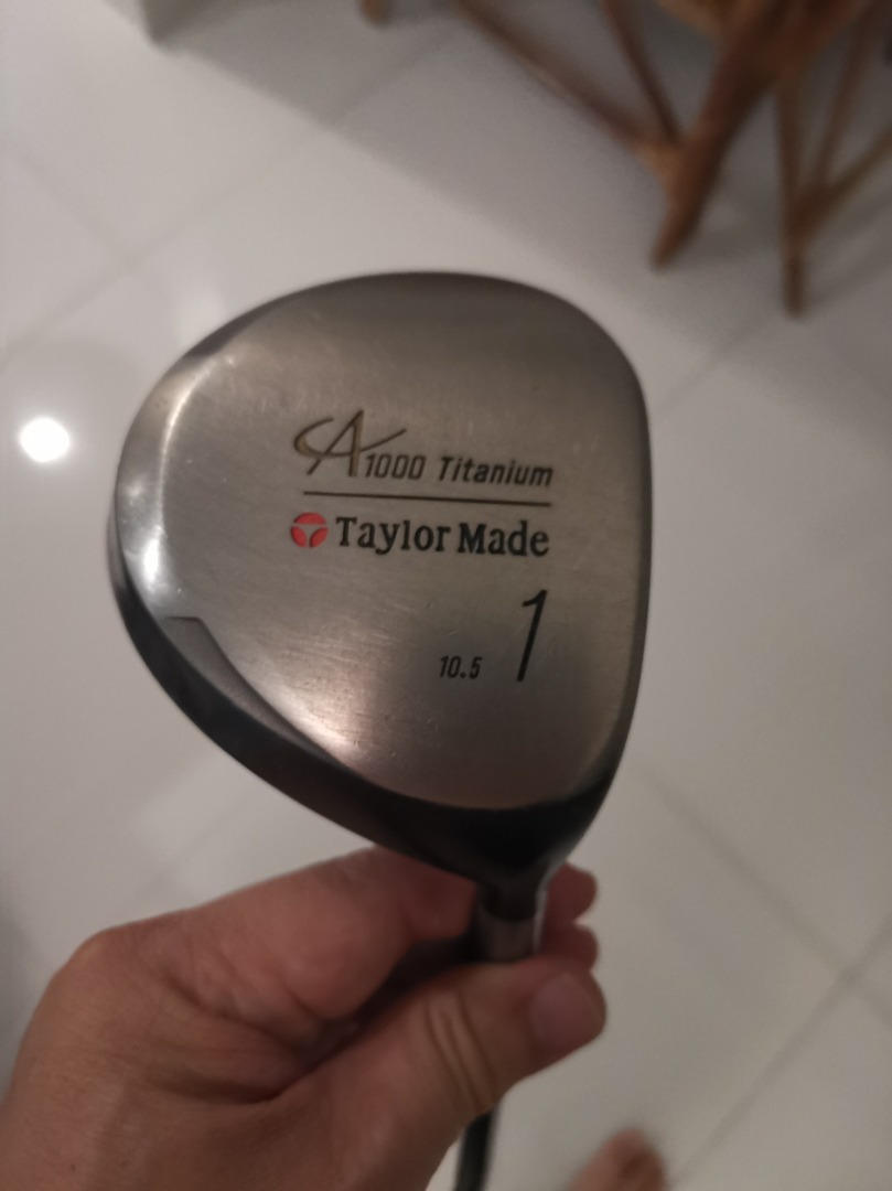 Taylormade A1000 Titanium 15° 3 Wood Regular Graphite Shaft TaylorMade Grip Taylormade A1000 Titanium 15° 3 Wood Regular Graphite Shaft TaylorMade Grip