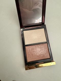 （分類：）位於 。 由 florncebb 提交（商品編號 1274229190，圖片 1）。簡介： 。