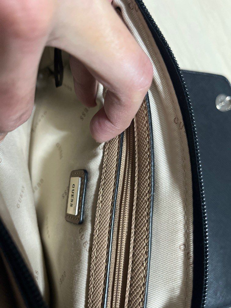 Used authentic Guess sling bag, Women's Fashion, Bags Wallets