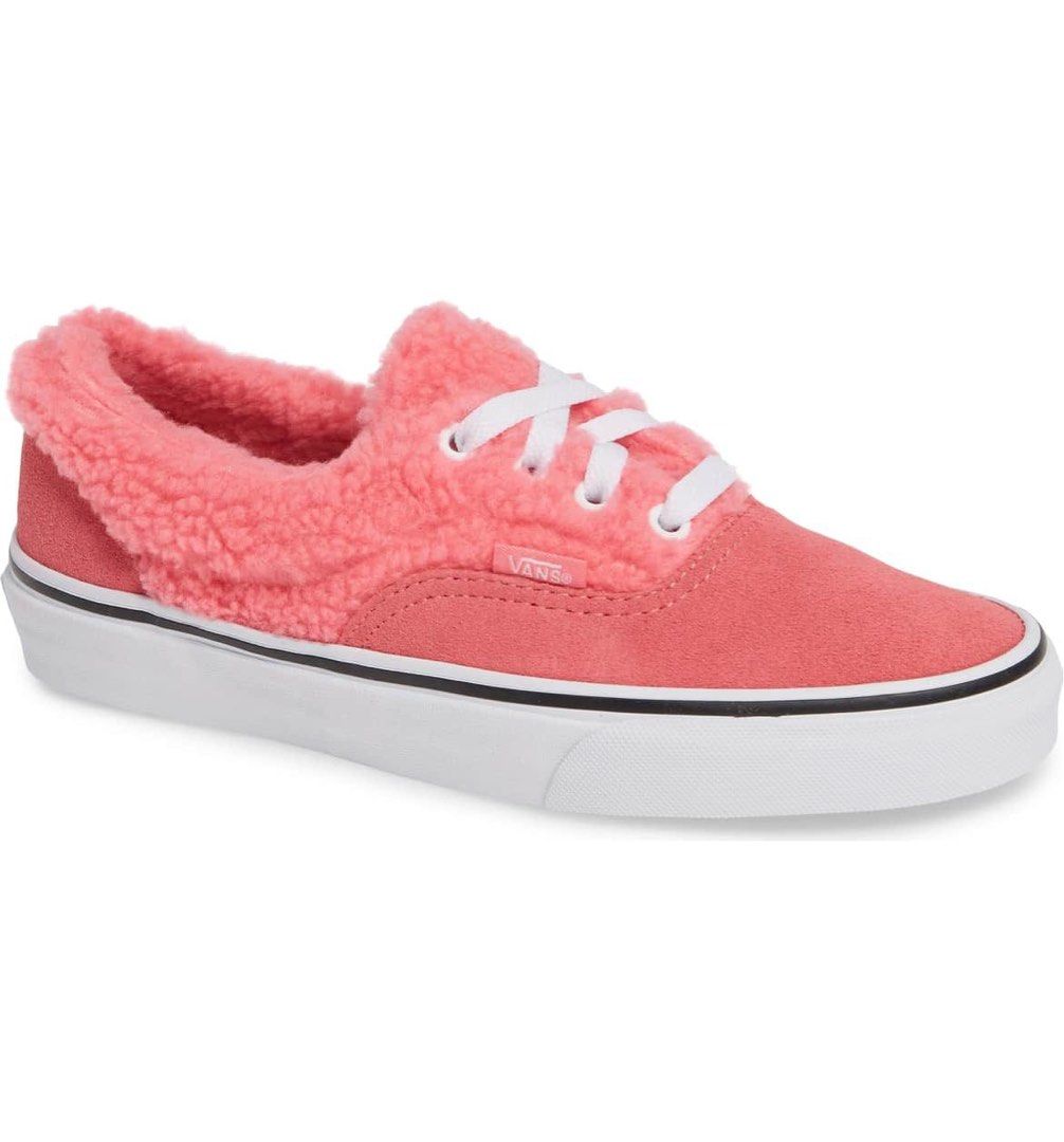 Fur vans shop pink