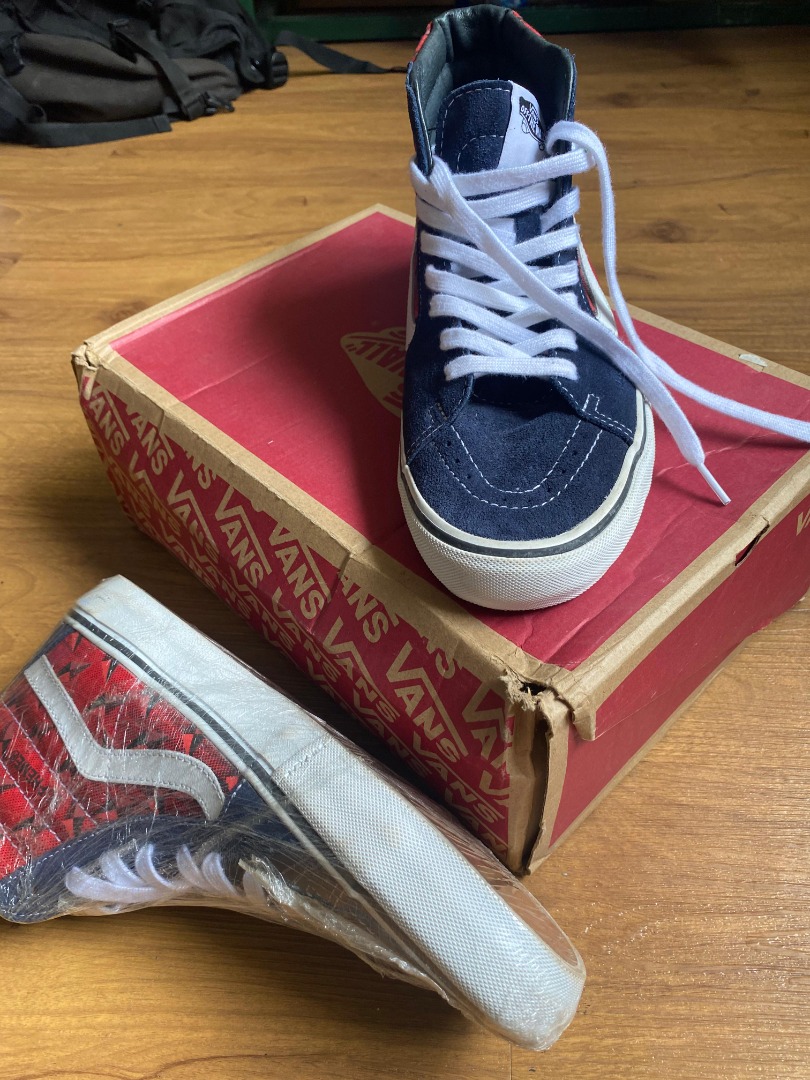 VANS SK8 HI SUPREME DIAMOND PLATE NAVY RED VANS x Supreme Fesyen