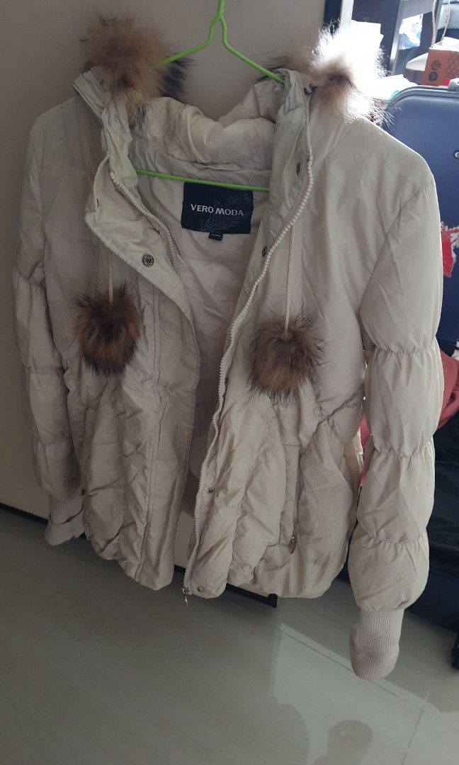 Puffer jacket on sale vero moda