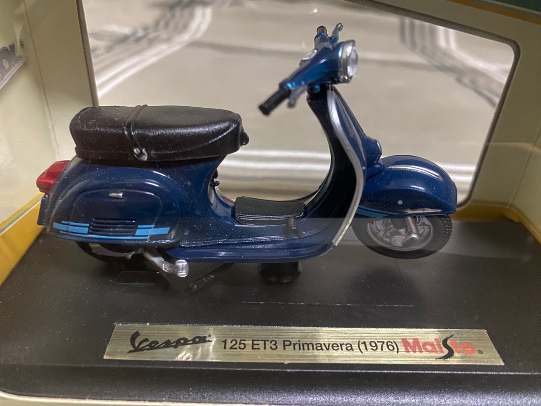 Modèle Réduit 1:18 Piaggio Vespa ET3 Primavera 1976 Bleu Edicola - Neuf En Boîte
