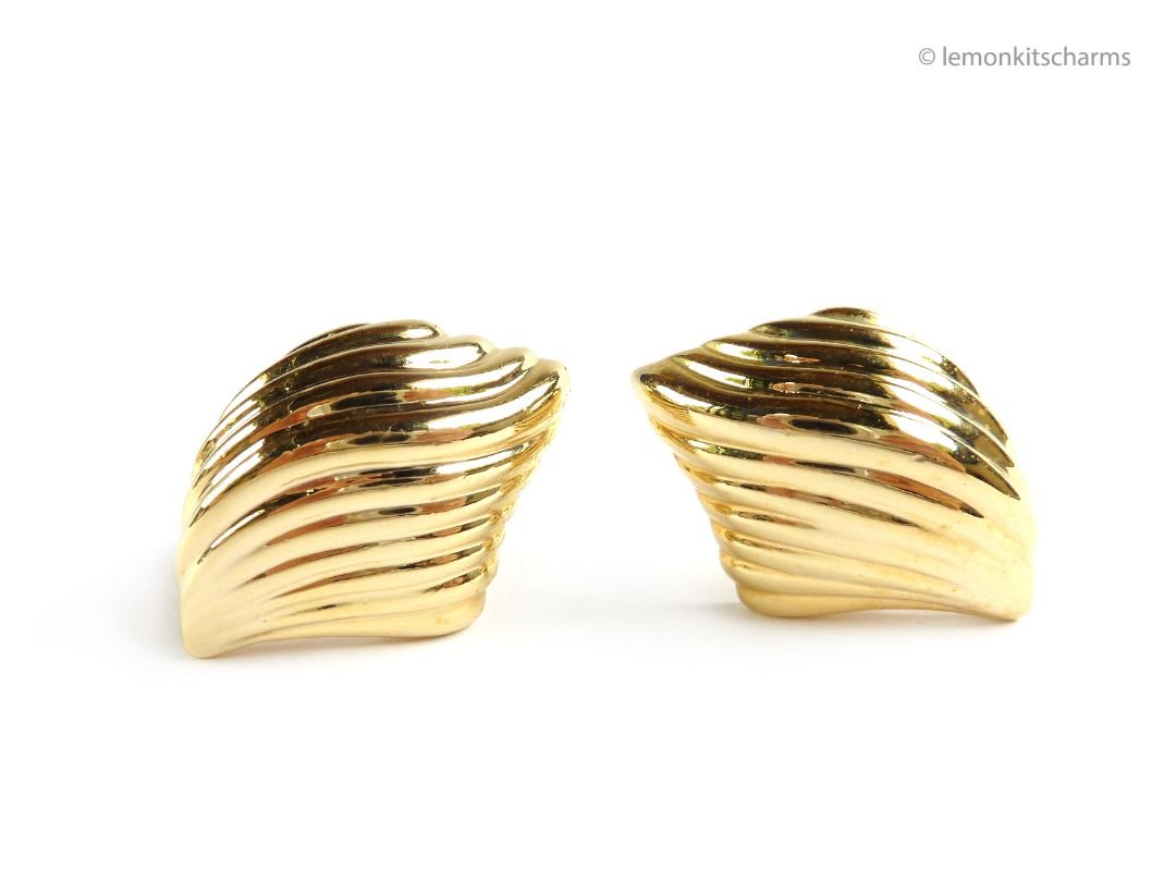 Chunky clip clearance on earrings