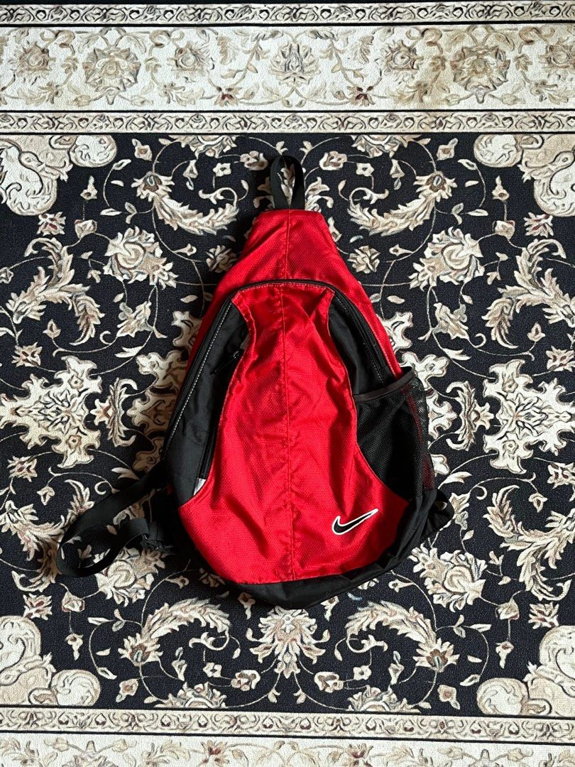 Vintage nike sales crossbody bag